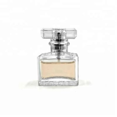 Elegant 25 ml perfume bottles glass with pump sprayer