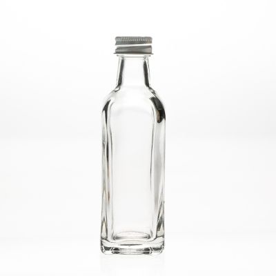 Factory Wholesale Clear Square Shaped 100ml Glass Bottle Whisky Liquor Wine Bottle with lids