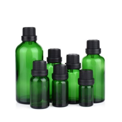 Wholesale Green Essential Oil Glass Bottle with Plastic Cap
