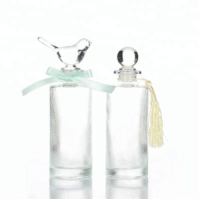 Classic Style Bayonet Fine Lines Engraving Glass Diffuser Bottle 
