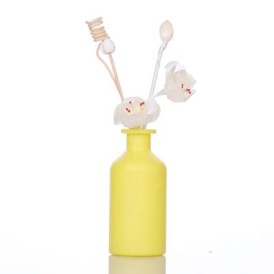 200ml 7oz Empty Frosted Yellow Round Glass Reed Diffuser Bottle Wholesale 