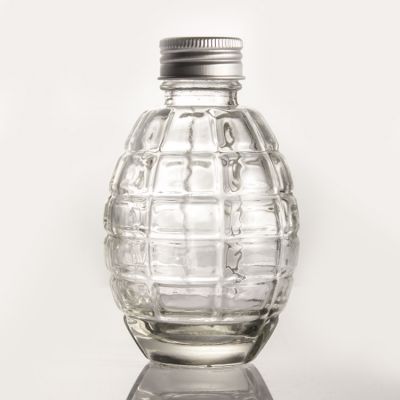 Unique 150ml Beverage Juice Wine Glass Hand Grenade Shaped Bottle with Lid 