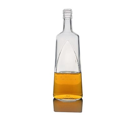 Custom 700ml Vodka Glass Bottle Spirit Bottle for Sale 