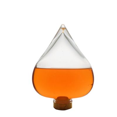 Unique Design Heart-shaped Bottle Custom Glass Bottles For Liquor 