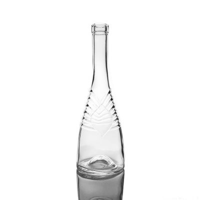 Cork Sealing 500ml Clear Glass Gin Liquor Bottle Wholesale 