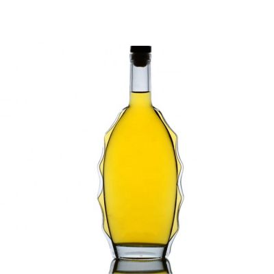 FDA Quality Custom 700ml Unique Brandy Bottles With Cork Glass Liquor Bottles 