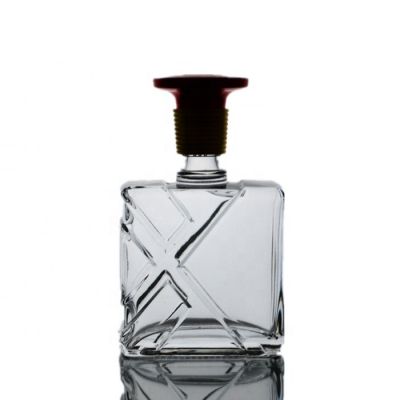 Manufacturer design produce 450ml 500ml 750ml flat square glass brandy bottle for Mexico tequila 
