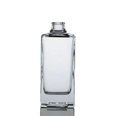 Custom 500ml 700ml 750ml square glass bottles 