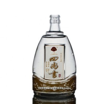 custom 500ml luxury chinese glass spirit bottle for liquor 