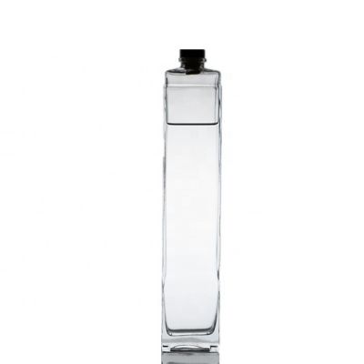Square transparent glass clear 1 litre vodka alcoholic glass bottle 