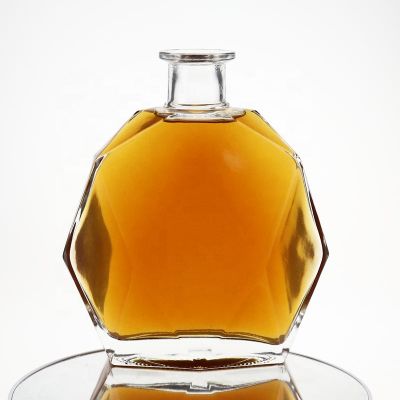 Special shape 70cl luxury cognac xo glass brandy bottle with cork 
