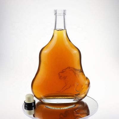 Custom embossed logo 1 liter liquor glass brandy bottle with cork 