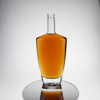 700ML British Standard Size Transparent Vodka Glass Bottle For Custom Label 
