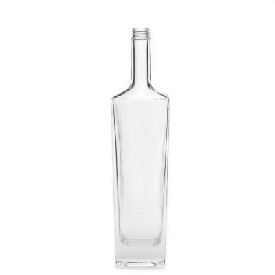 Transparent 750ml Vodka Bottle Empty Rectangle Shape Wine Bottle with Screw Mouth 