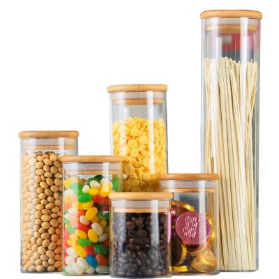 Wholesale High Borosilicate Home Usage Clear Glass Spice Jar Durable Glass Hermetic Glass Storage Jars with Wooden Lid