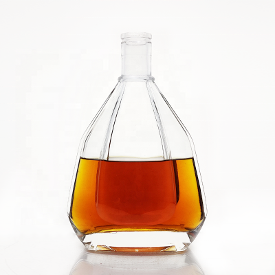 Superior Quality Crystal Flat Wooden Stopper Premium Spirits 750ml Liquor Glass 700ml Xo Cognac Rum 500ml Brandy Bottles