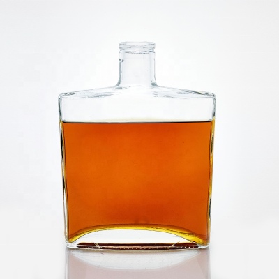 Square Rectangular Glass Bottle Wholesale 500ml 700ml Antique Crystal Whiskey Liquor Decanter 