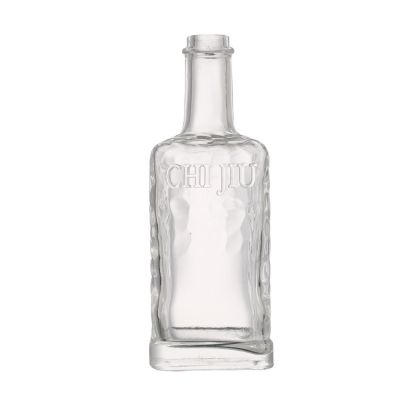 New custom 650 ml long neck emboss clear empty wine glass liquor bottle with cork 
