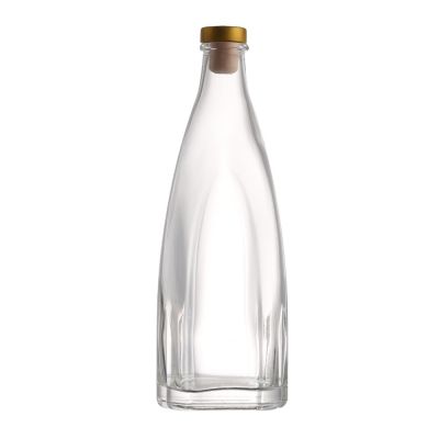 Custom made white material liquor 500 ml clear tall glass wine bottle with cork