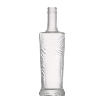 High quality cheap price 750 ml empty clear glass wine Liquor Bottles with cork