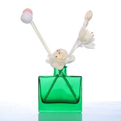 Luxury green aroma oil glass bottle 100ml square reed diffuser bottles with cork