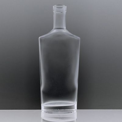 Wholesale 700ml whiskey Flint Glass 750ml Empty Liquor Bottles Sale 