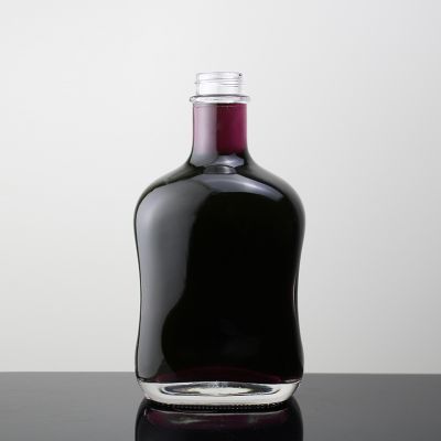 Beverage Industrial Use Screw Cap 700ml Flat Oval Shape Whiskey Glass Bottle