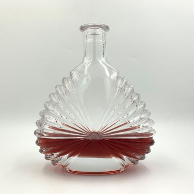 Unique Pattern 700ml Flat Round Transparent Empty Wine Glass Bottle