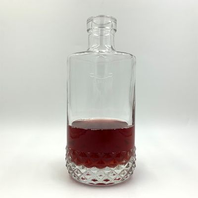 Custom 700ml Square Round Transparent Wine Whiskey Glass Bottle
