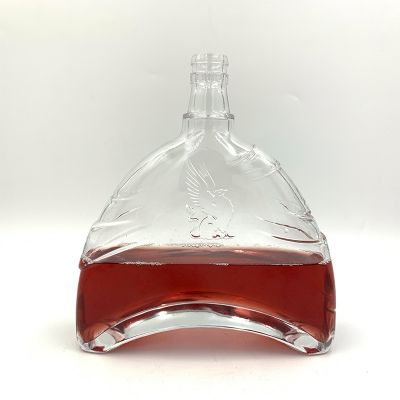 700ml New Design High Quality Xo Whiskey Glass Bottle With Lid 