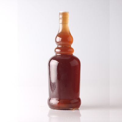 Factory promotion refinement 700ml brandy glass bottles with Transparent cap