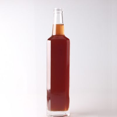 High Quality Hot Sale 750ml Square Whisky Bottle Thick Base Flint Glass Transparent Whisky Bottle 