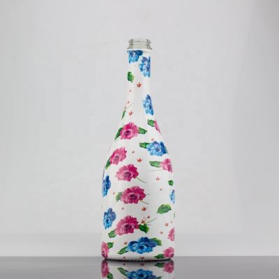 Custom Decal Design Screw Cap Sealed Glass Wine Bottle 700ml With Pattern
