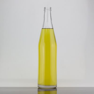 Food Grade Screw Cap Sealed Clear 700ml Beverage Glass Bottle For Juice Water 