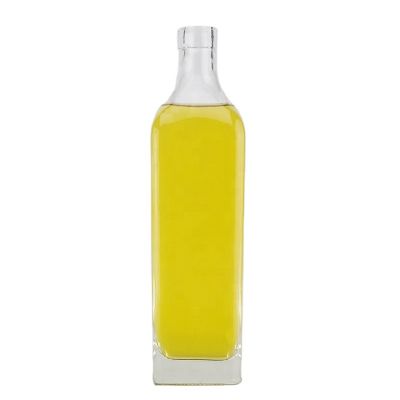 Thick Bottom Square Shape Glass 700 Ml Gin Bottle With Matte Finish And Cork Sealing 