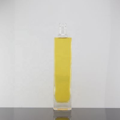 Square Shape 500ml Luxury Clear Super Flint Spirits Liquor Glass Bottle Guala Top 