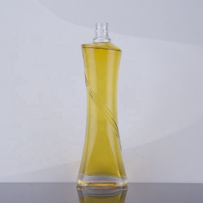 Custom Elegant Embossed Design 500ml Vodka Glass Bottle With Guala Top 