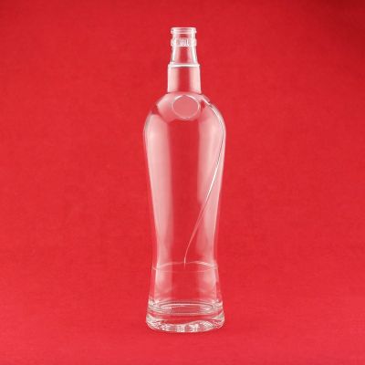 Free Samples 700 ml 750 ml Empty Vodka Glass Bottle Round Whiskey Glass Bottle With Embossed Logo 
