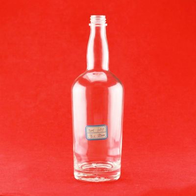 Hot Sale 750ml Glass Vodka Bottle Empty Whiskey Spirits Glass Bottle With Screw Cap 