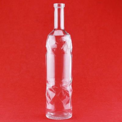 Hign End 700ml Clear GlassTequila Bottles Round Shape Glass Wine Bottle Custom Design Glass Bottle Cork 