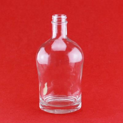 Fancy Glass Bottle Whiskey Custom Embossed Logo 750ml Glass Spirit Bottle Wine Bottle Screw Caps 
