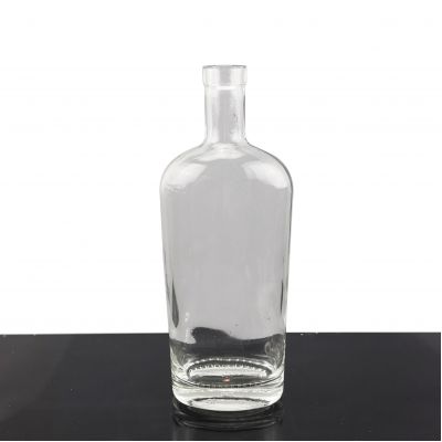 Trending Products Glass Bottle Elegant Decal High End Transparent Whisky Glass Bottle For Custom Logo 