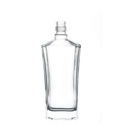 Customize Factory Direct Sale Wine Liquor Flint Empty Crystal 500ml Glass Alcohol Bottle 