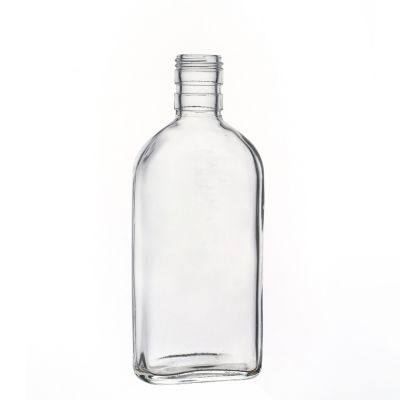 Glass Bottle Factory Hot Sale High Quality Square Flat Wine Flint Glass Bottle for Liquor 
