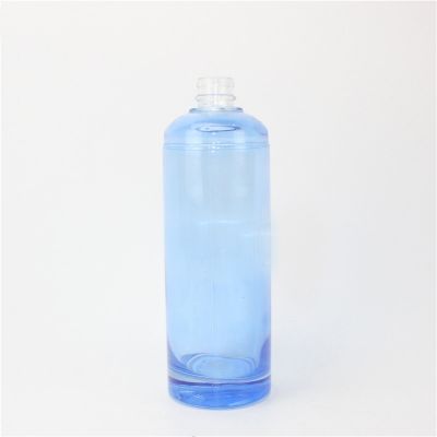 Blue 600ml good quality liquor glass bottle 