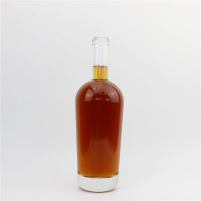 High quality glass 700ml transparent round glass whisky rum liquor bottle with stopper 