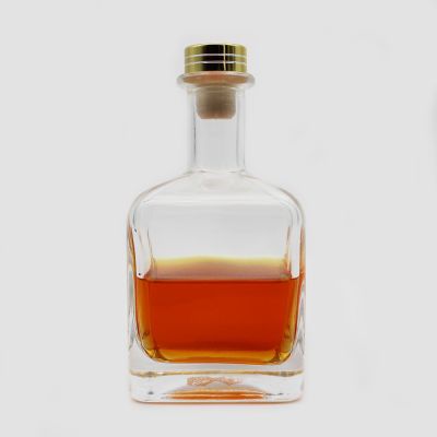 Small liquor glass bottle 125ml 375ml wholesale with factory price for spirit gin rum bottle