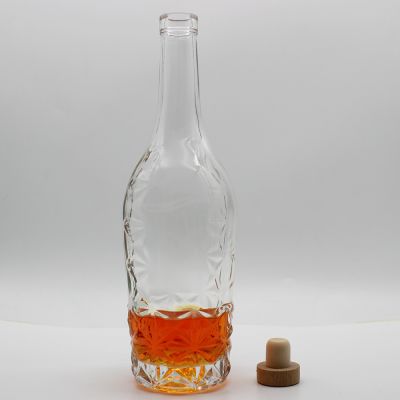 factory wholesale decorative brandy whisky vodka glass bottle with cork