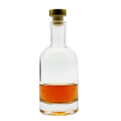 Professional manufacture high quality cheap small liquor glass bottle 200ml