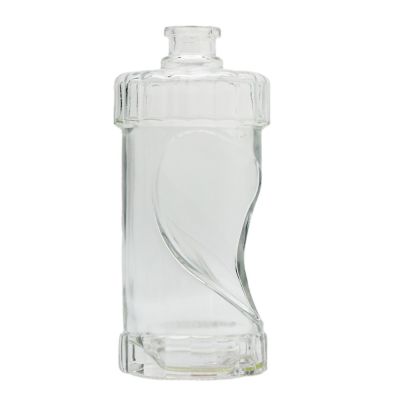 2021 made in china superior quality unique shape glass bottle for liquor